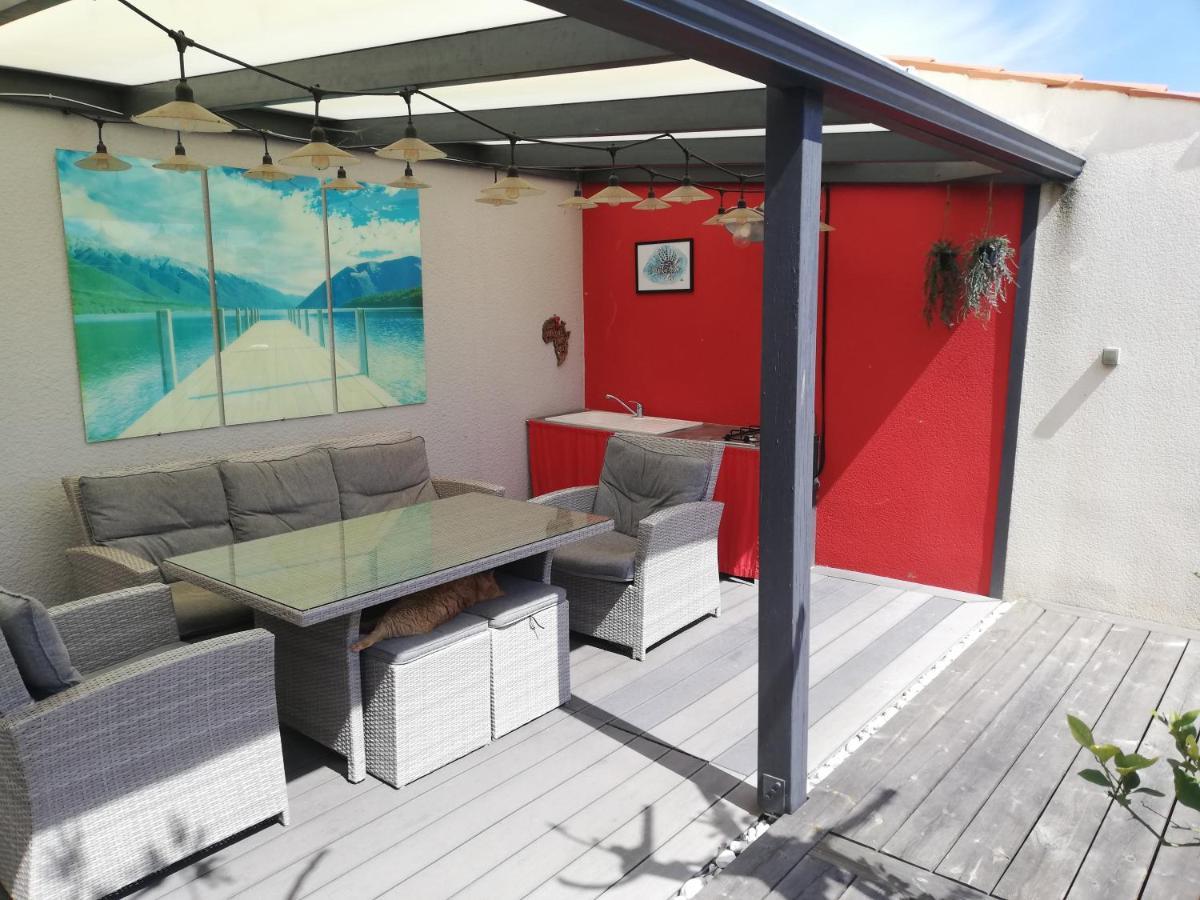 Studio Independant Chez L'Habitant Avec Piscine Et Cuisine Exterieures La Rochelle  Luaran gambar