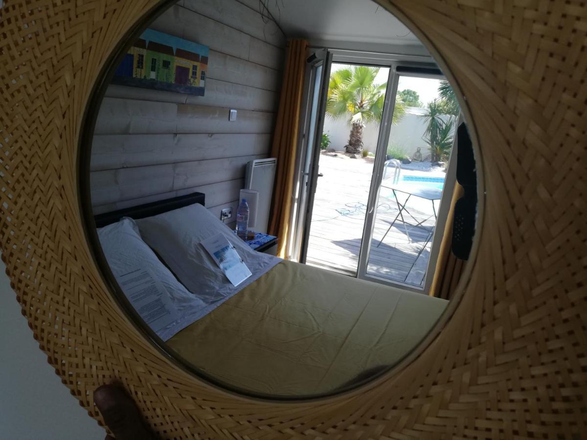 Studio Independant Chez L'Habitant Avec Piscine Et Cuisine Exterieures La Rochelle  Luaran gambar