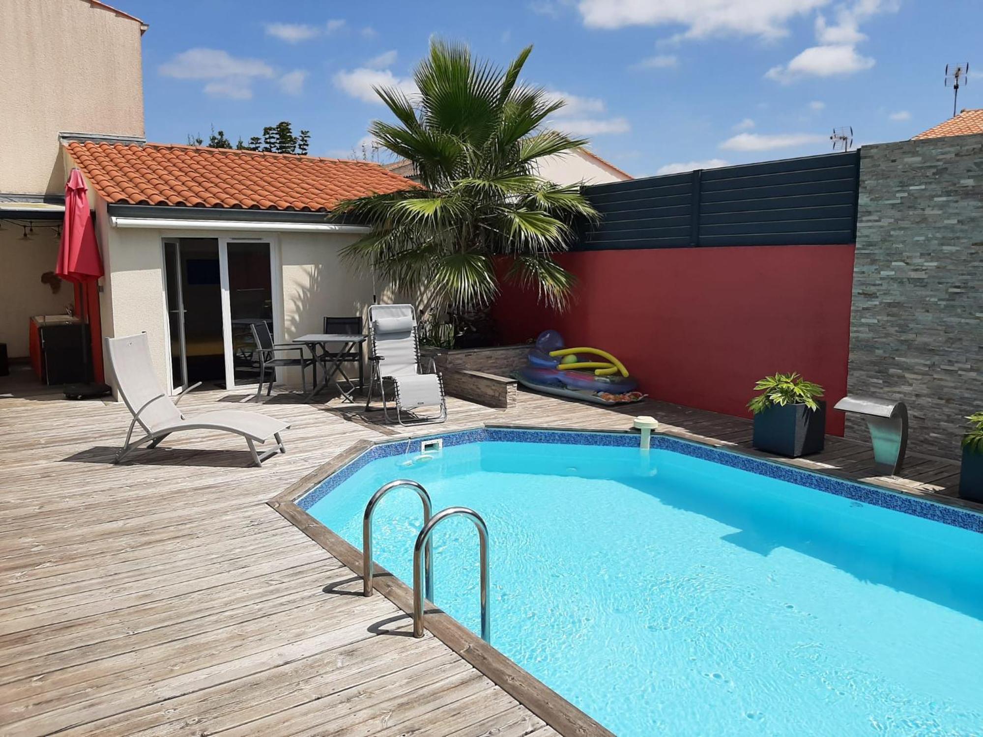 Studio Independant Chez L'Habitant Avec Piscine Et Cuisine Exterieures La Rochelle  Luaran gambar
